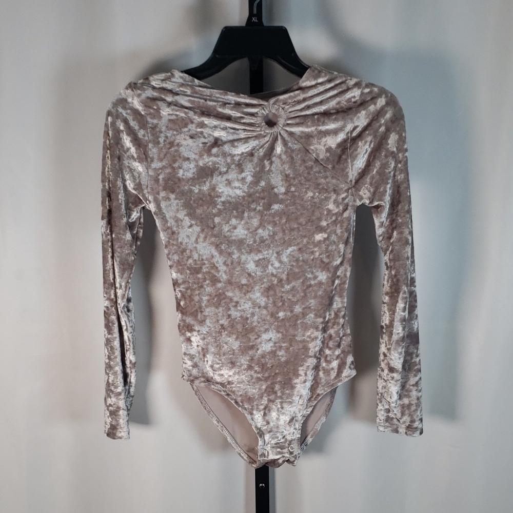 Zara Kids Cream Long‎ Sleeve Crushed Velvet Bodysuit SZ 13-14 (Youth)